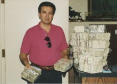 Une légende vivante (Archie Karas) surpris à tricher au blackjack Personnalités mythiques du poker