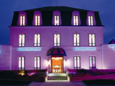 CASINO EVAUX LES BAINS PARTOUCHE facade